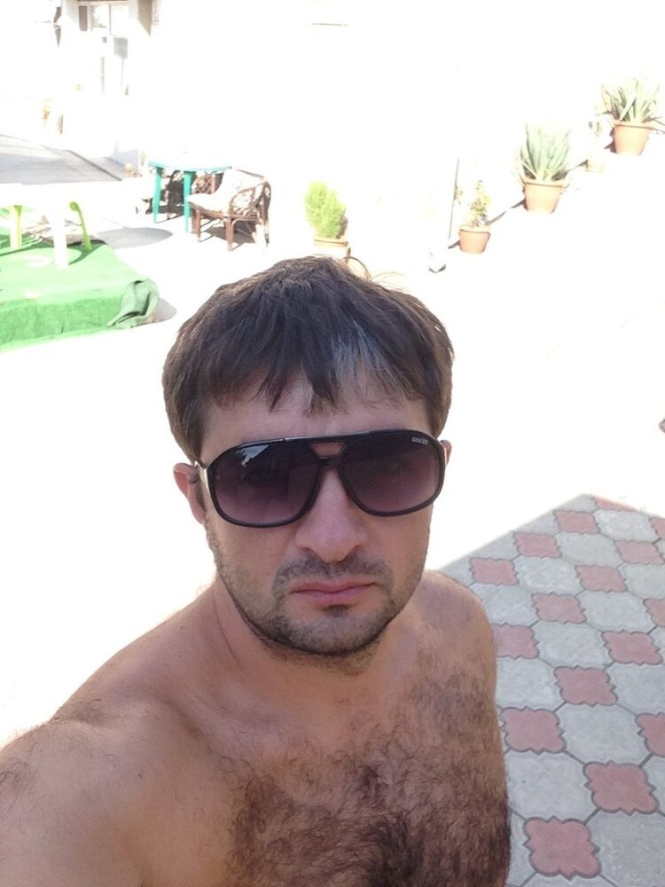  8455788  Karlen, 43 ,    