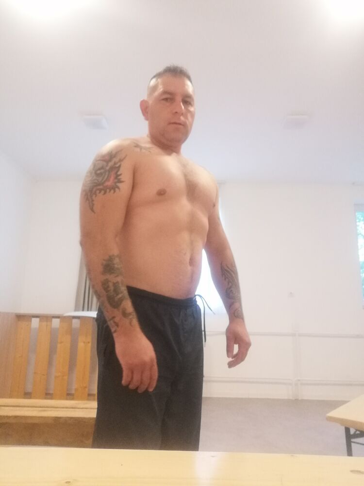  47390998  Bacr, 41 ,    