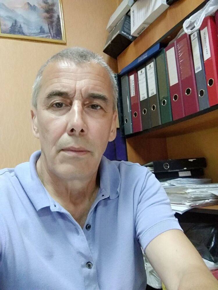  13036568  , 64 ,    