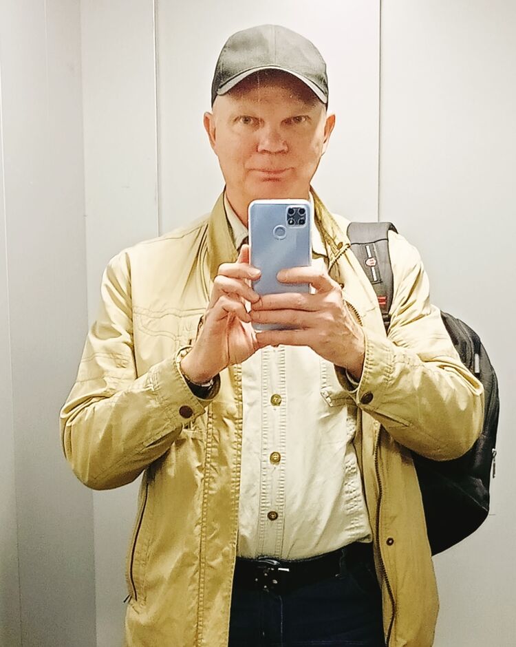  54602378  Alex, 47 ,    