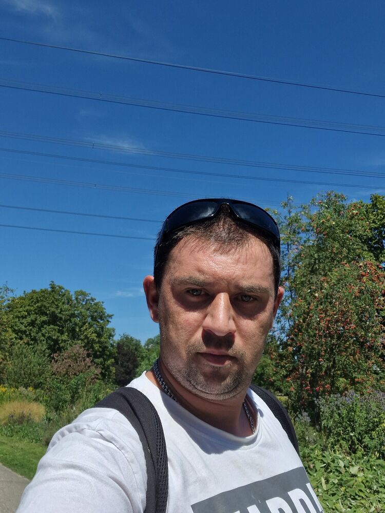  Trossingen,   Denis, 33 ,   ,   , c , 