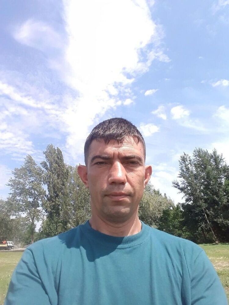  40781258  , 42 ,    