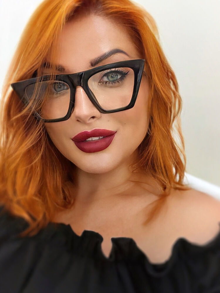  54767768  Tatiana, 44 ,    