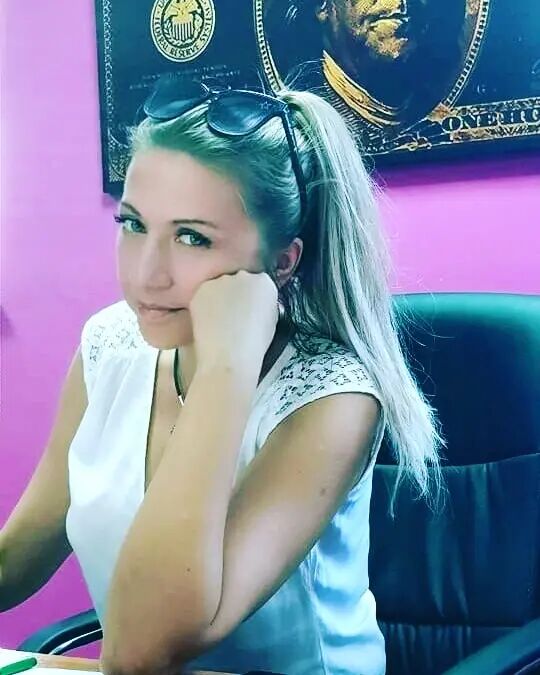  ,   Elena, 48 ,     , c 