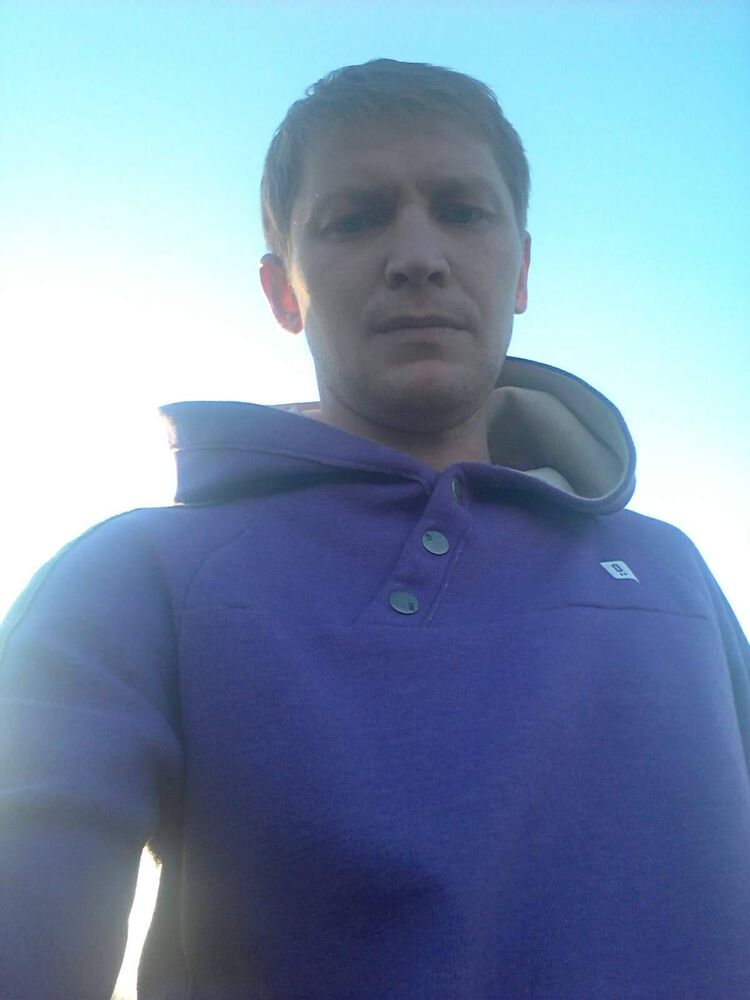 ,   Alexander, 44 ,   ,   