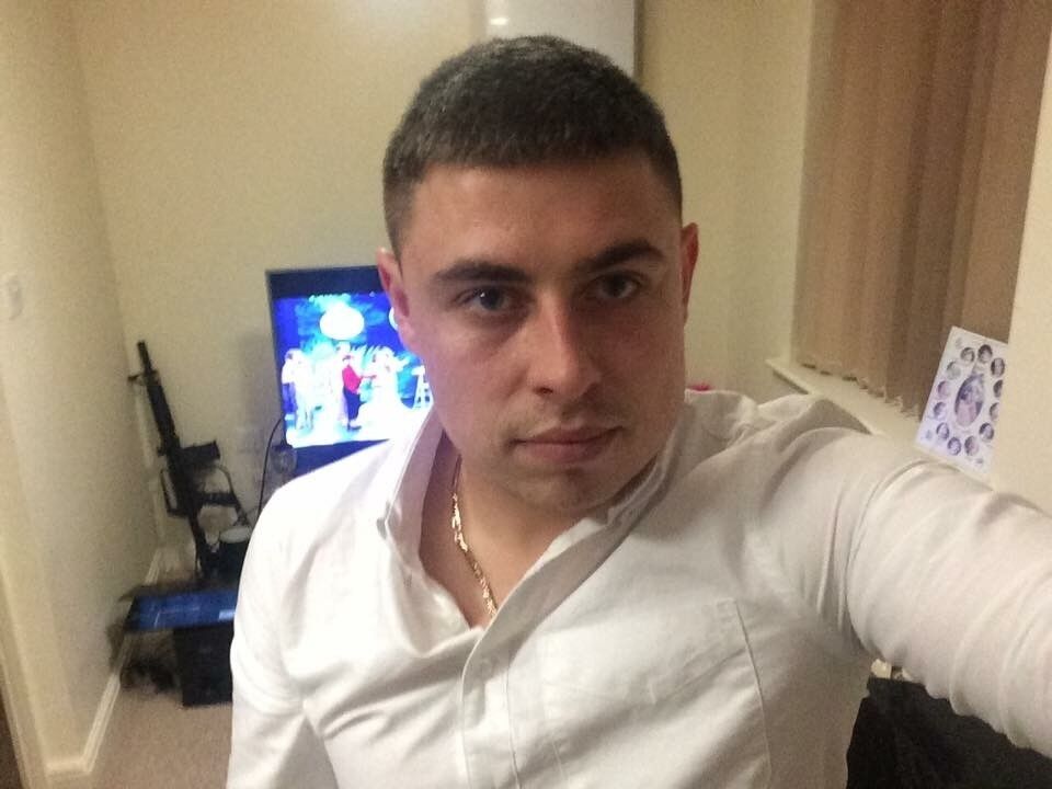  15453198  Denis, 34 ,    