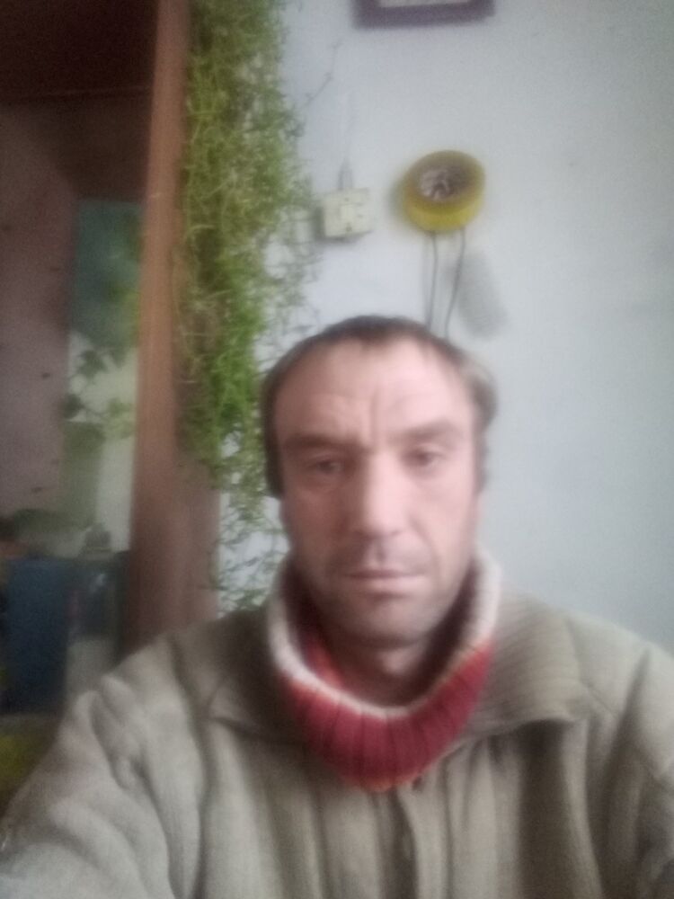  ,   Denis, 41 ,   ,   , c 