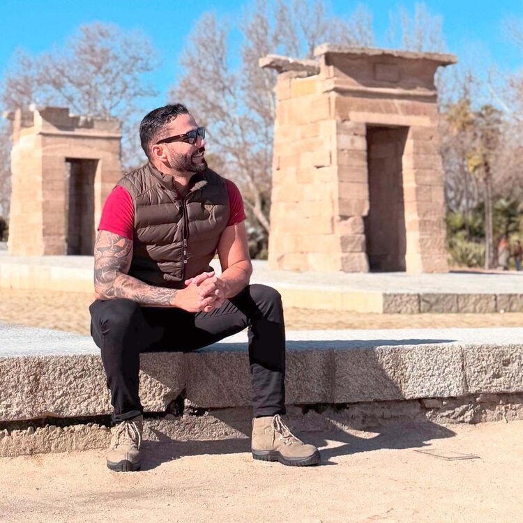 ���� 52233608 ������� ��, 35 ���, ���� ���������� � ������