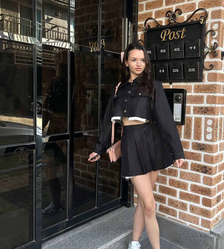  Phuket,   Anastasia, 20 ,  