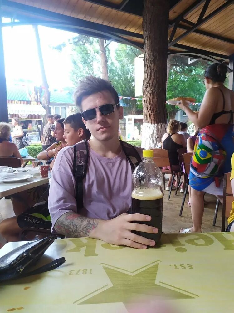  ,   , 22 ,   ,   