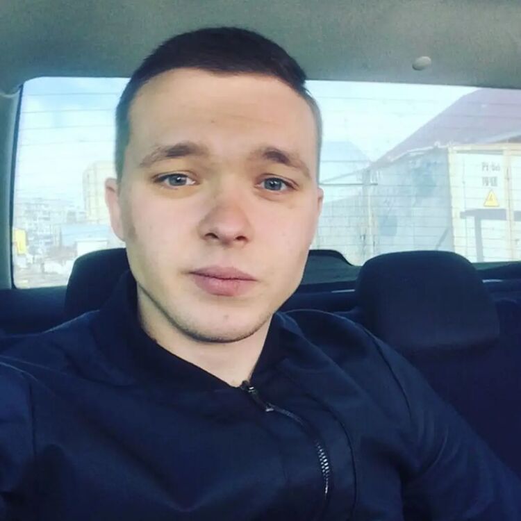  ,   Konstantin, 27 ,   ,   