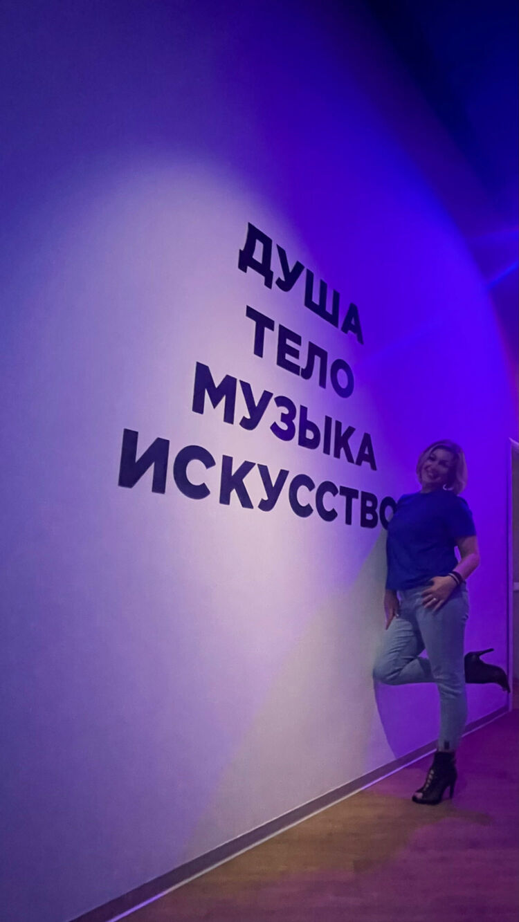  38977208  , 42 ,    