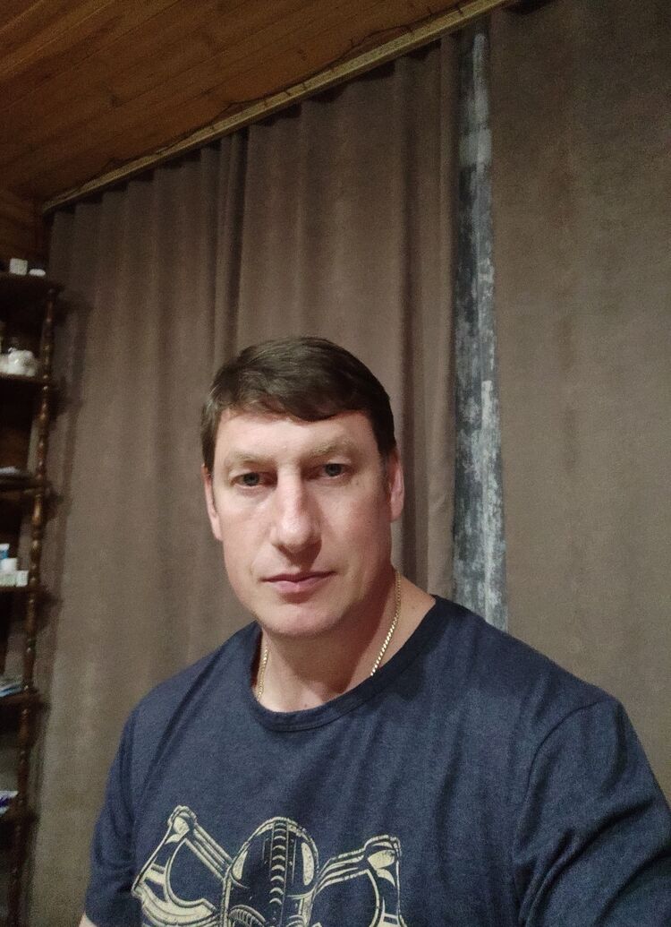  49590298  , 48 ,    