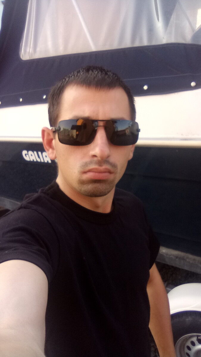  13082548  , 30 ,    