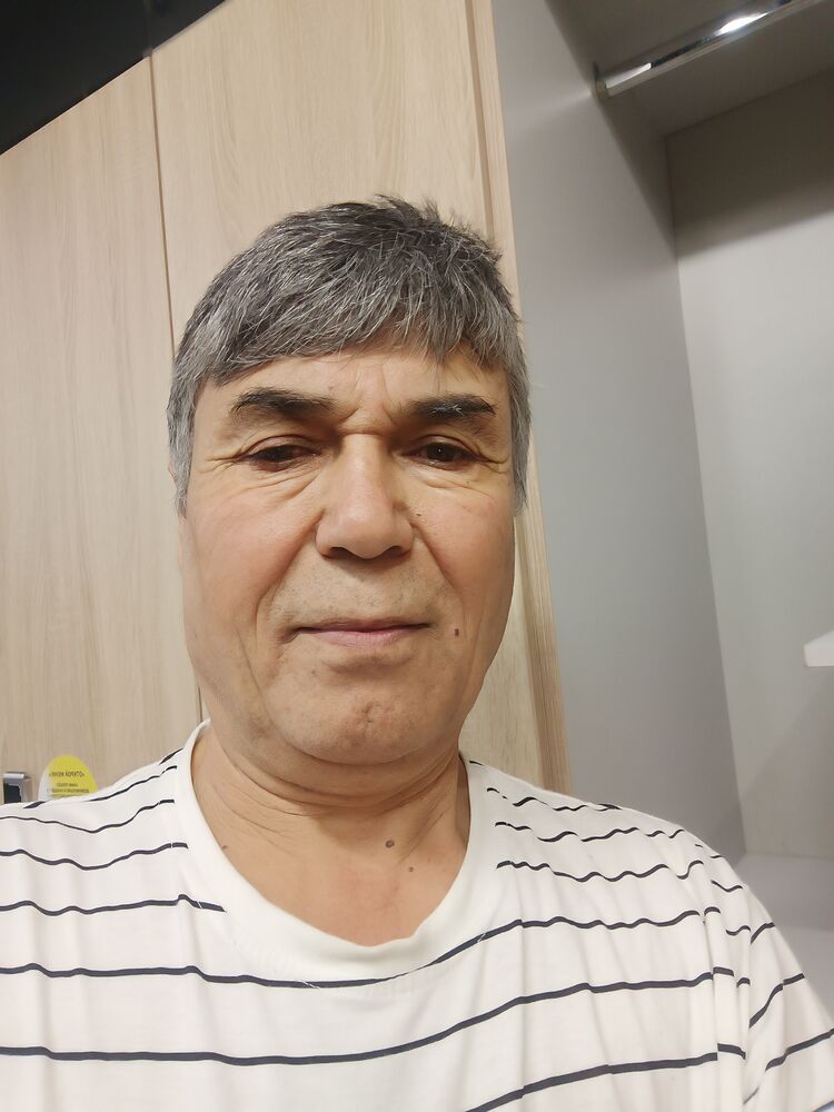  48357038  , 63 ,    