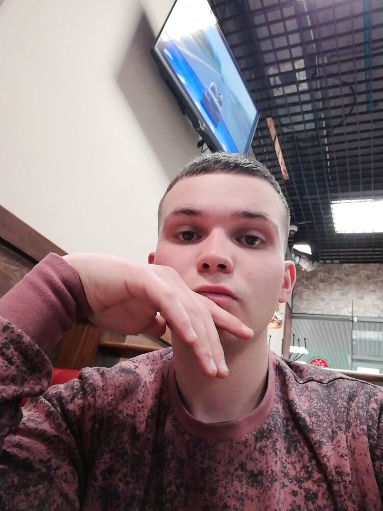  14175468  Sergius, 31 ,    