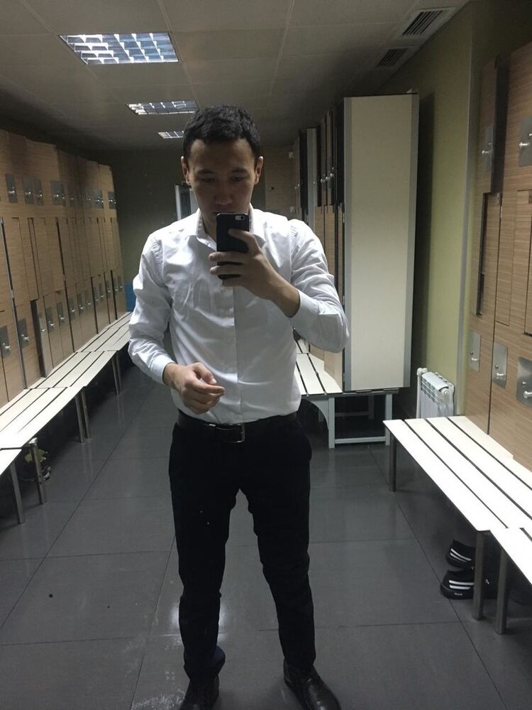  18851358  , 31 ,    -