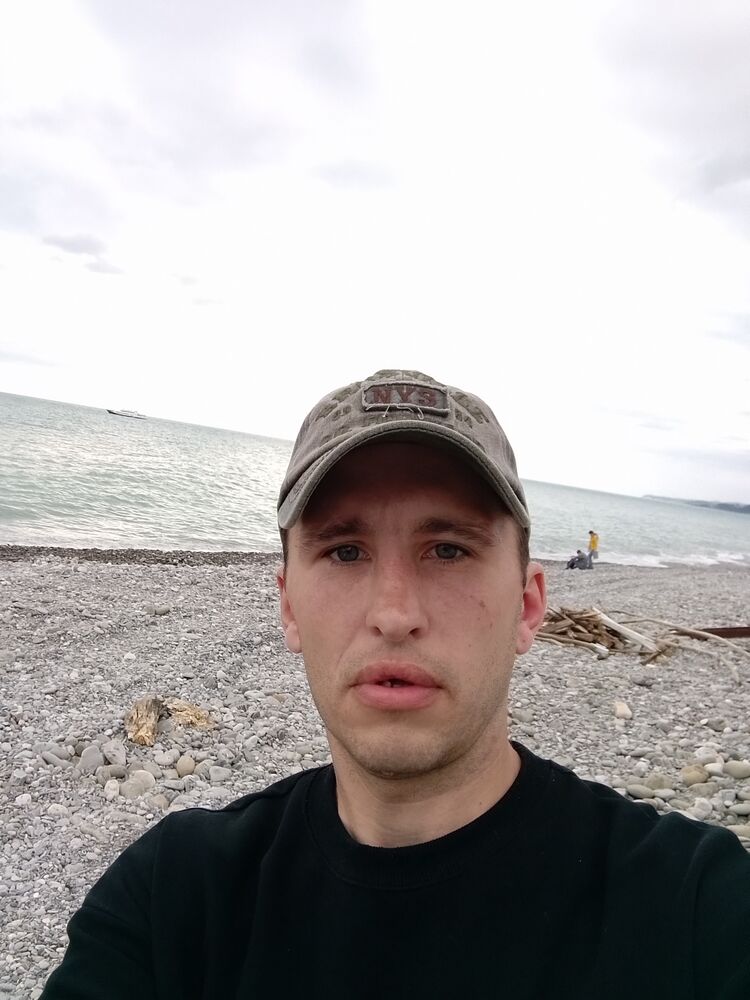  43570688  Dmitry, 35 ,    