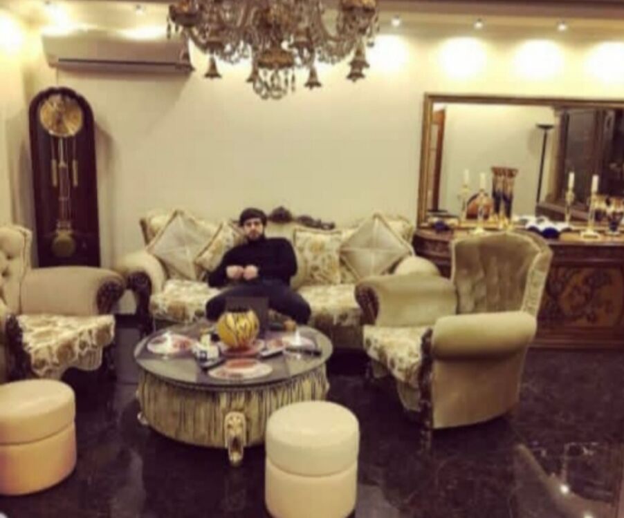  28818898  Russo, 35 ,    