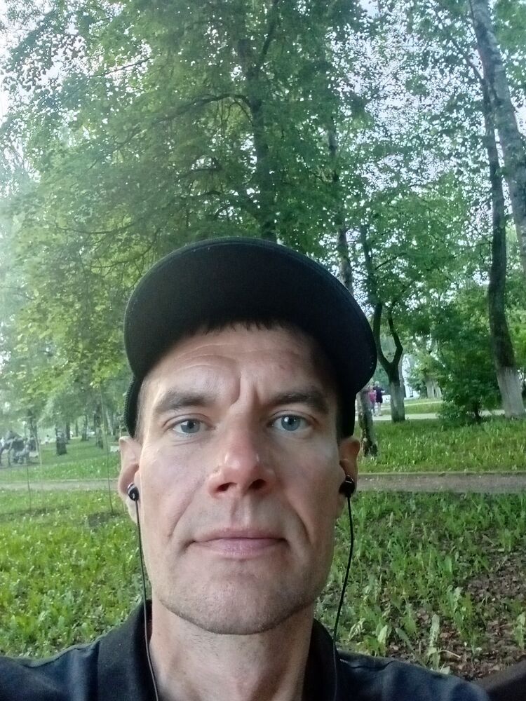  44097388  , 38 ,    