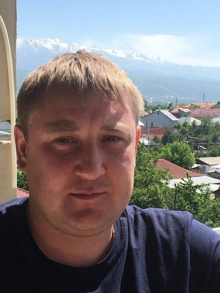  22562188   , 46 ,    