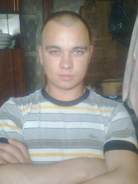  9746858  Roman, 34 ,    