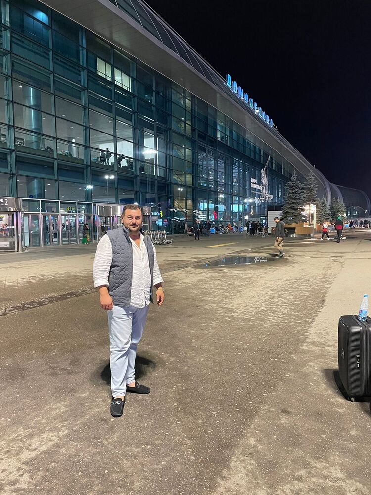  29580878  Elnur, 37 ,    