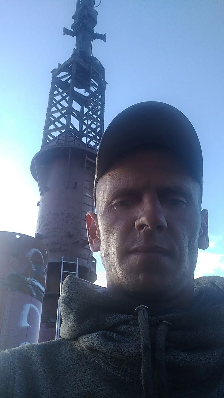  30498898  , 41 ,    