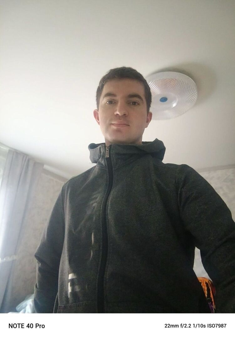  53941508  Mikhail, 32 ,    