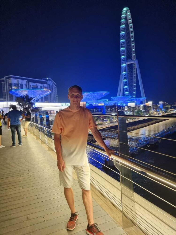  ,   Georgy, 31 ,   ,   , c , 
