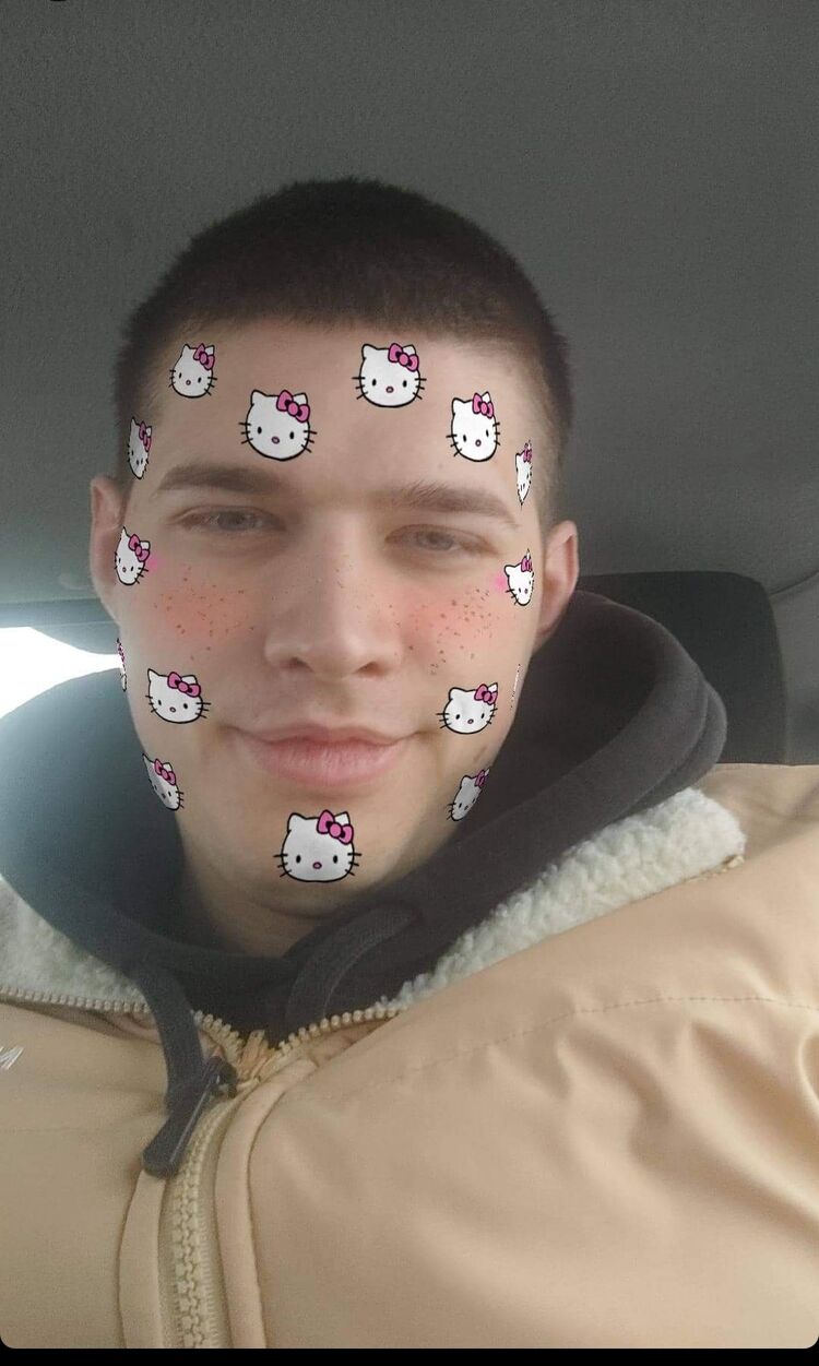  41921388  Ilya, 28 ,    