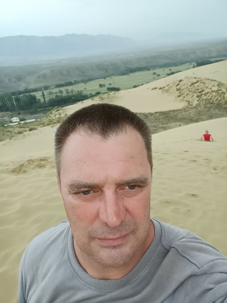  52848448  Andrey, 51 ,    