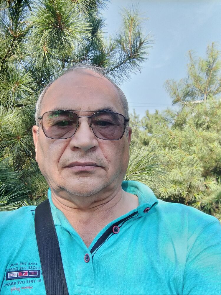  39012418  Sergey, 65 ,    --