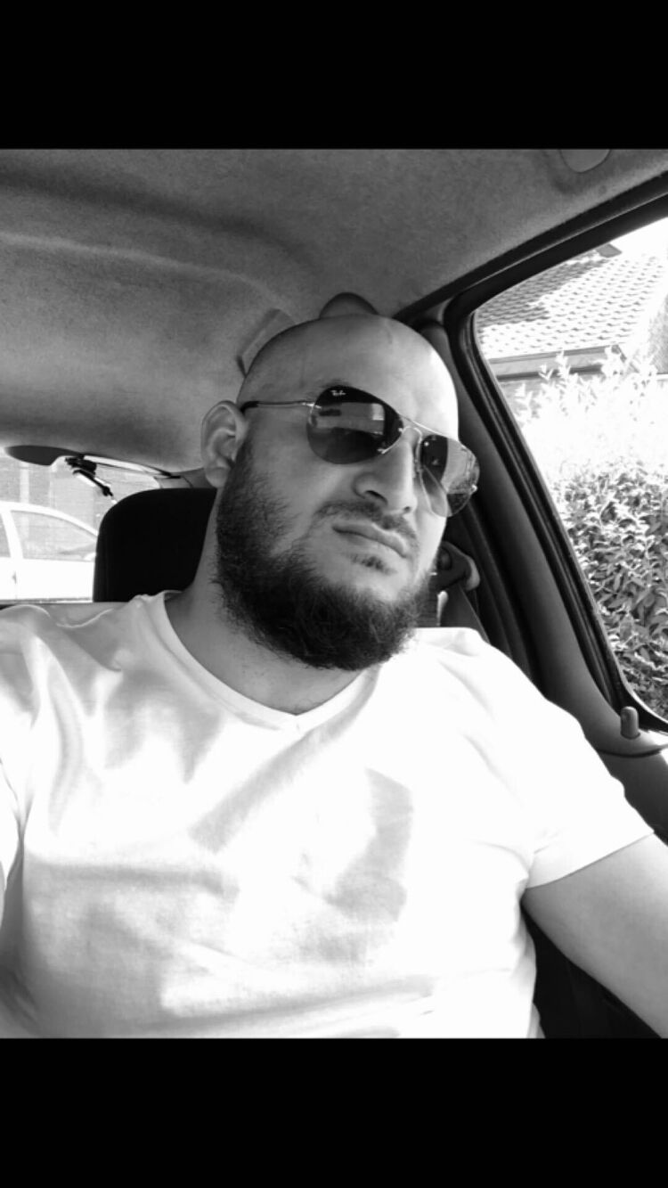  ,   Kevin, 40 ,   ,   , c 