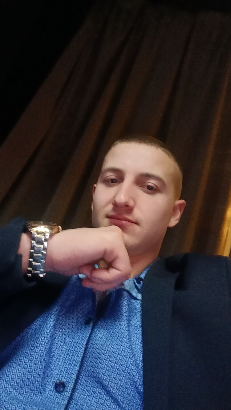  43897538  , 27 ,    
