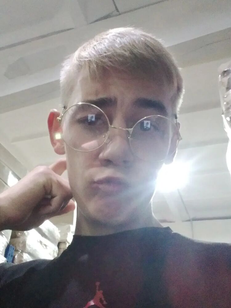  35425628  , 24 ,    