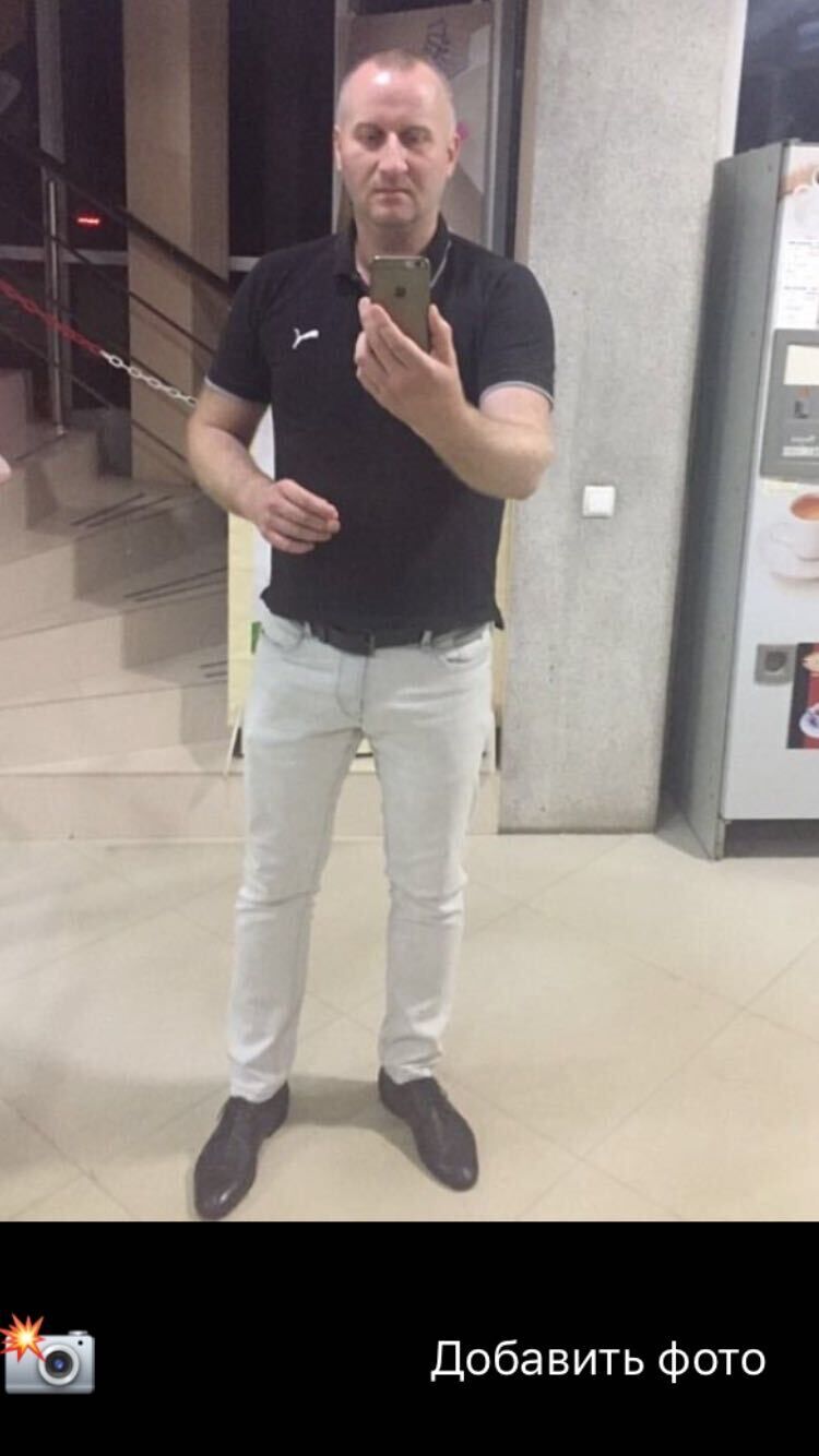  54738858  Anatolie, 40 ,    