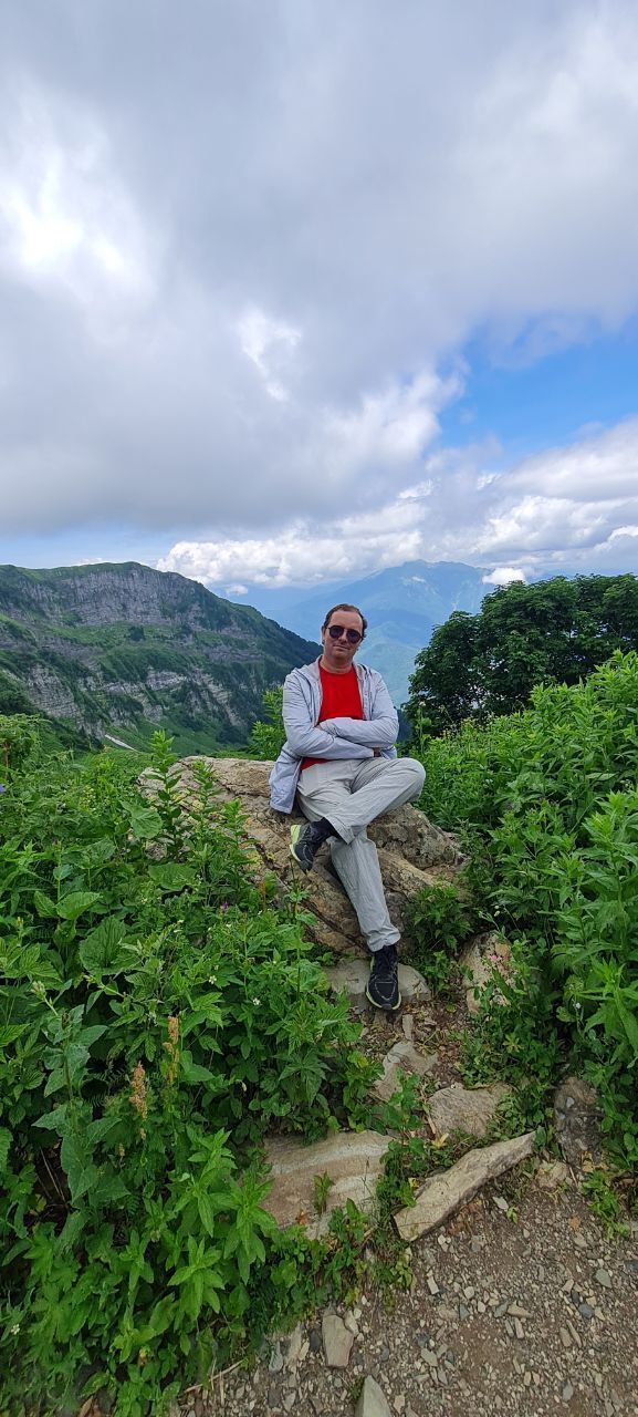  36052278  Paul, 38 ,    