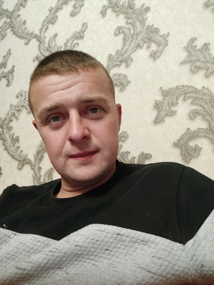  45260878  , 28 ,    