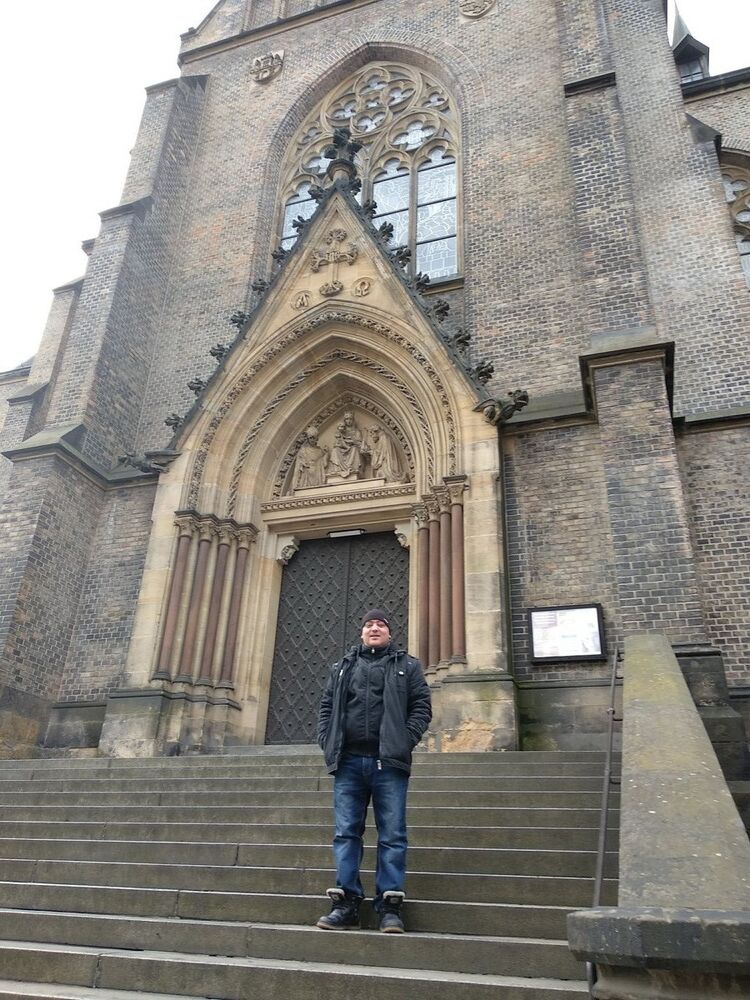  ,   Igor, 44 ,   ,   , c 