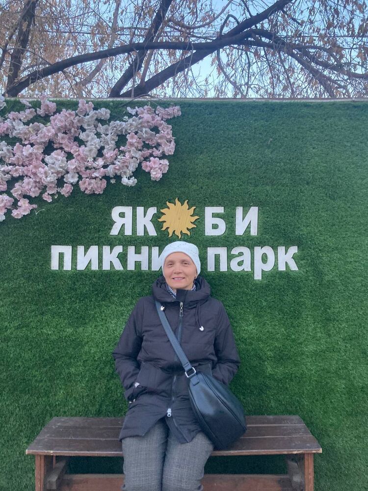  48704588  , 57 ,    