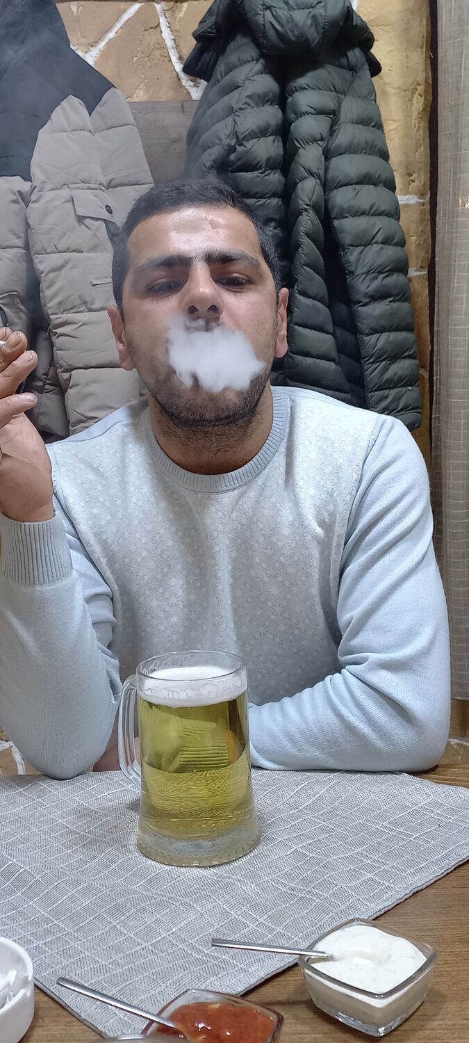 ���� 25220898 ������� Karen, 37 ���, ���� ���������� � �������