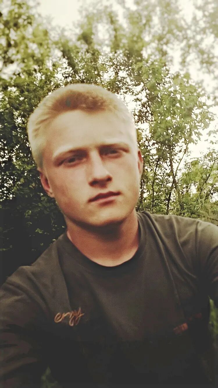  43467718  , 25 ,    --