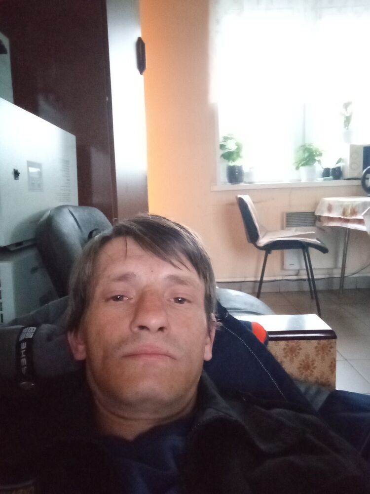  43647878  , 41 ,     