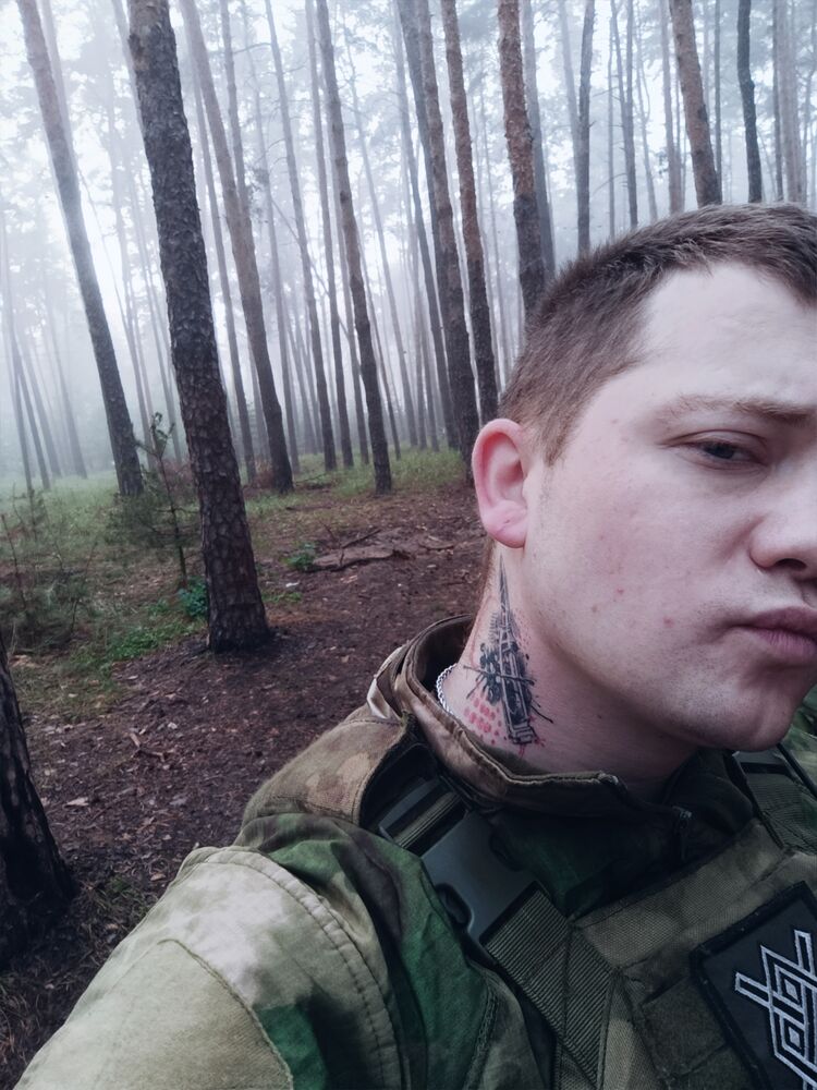  53760618  Evgeny, 27 ,    