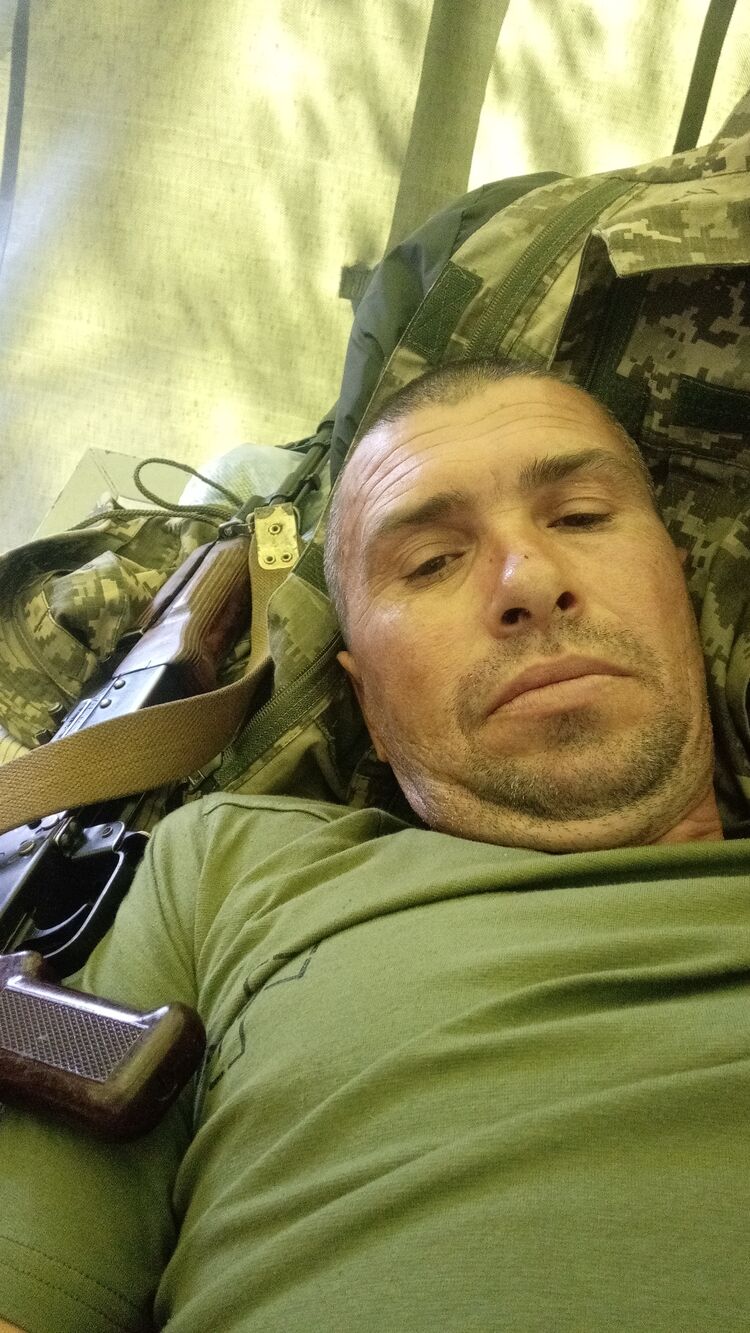  29558288  Vaili, 45 ,    