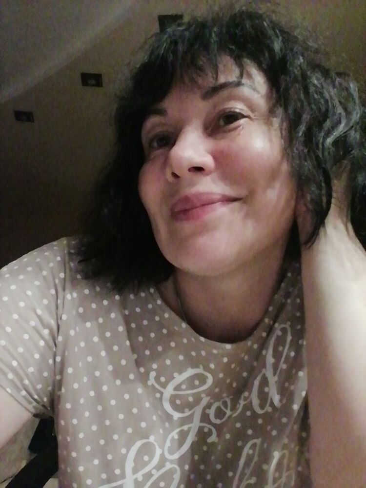  36850068  ELENA, 56 ,    