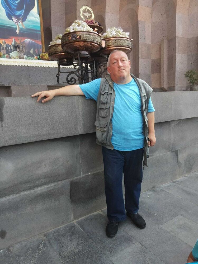  ,   Gevorg, 42 ,   ,   , c 