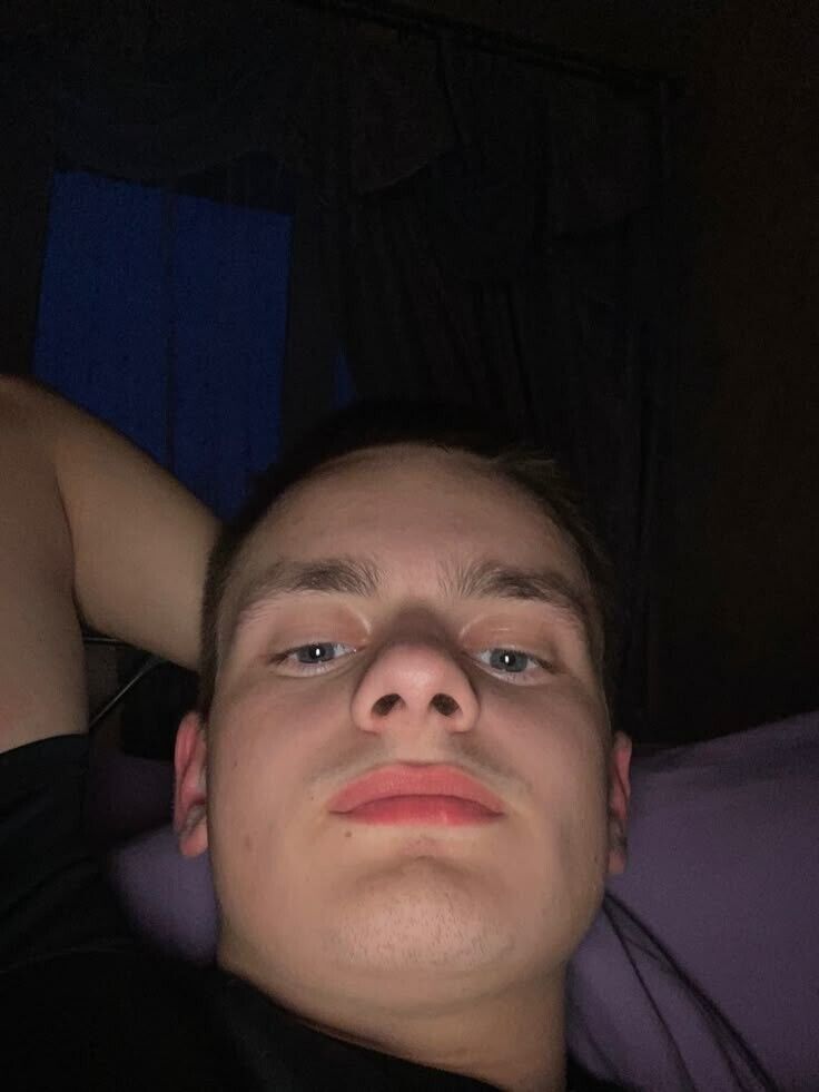 ���� 51213828 ����� Mark, 20 ���, ���� ���������� � Bac Giang