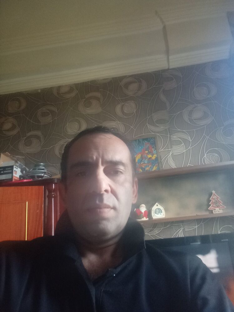  46220038  Gio, 37 ,    